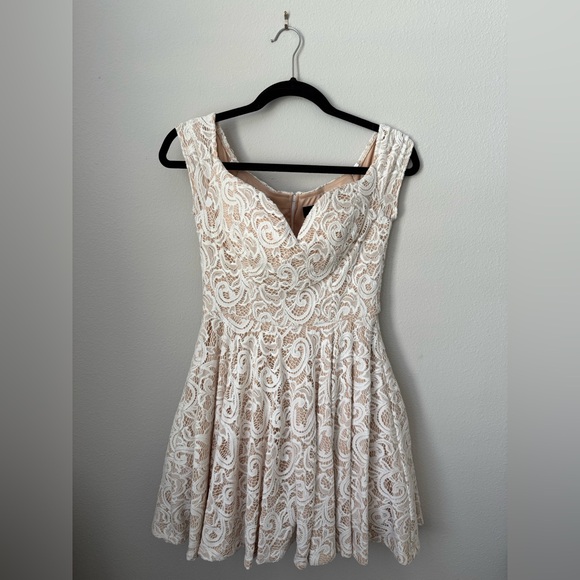 B Darlin Dresses & Skirts - B Darlin Cream Lace Wedding Dress